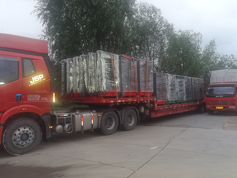 吉林通化路名牌燈箱100臺(tái)，第八車發(fā)貨！